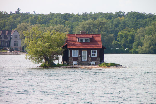 #schummer14 1000 Islands small house